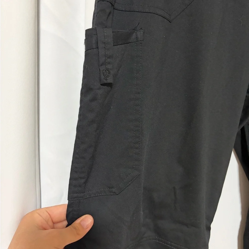 Cherokee Womens scrubs